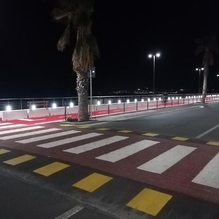 Le Case Del Sole Ventimiglia Exterior foto