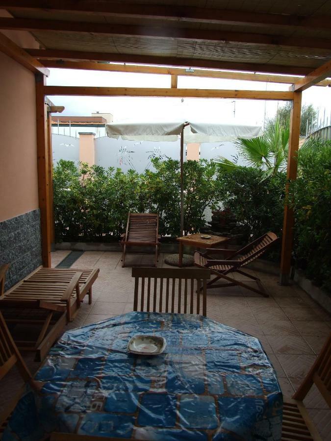 Le Case Del Sole Ventimiglia Exterior foto